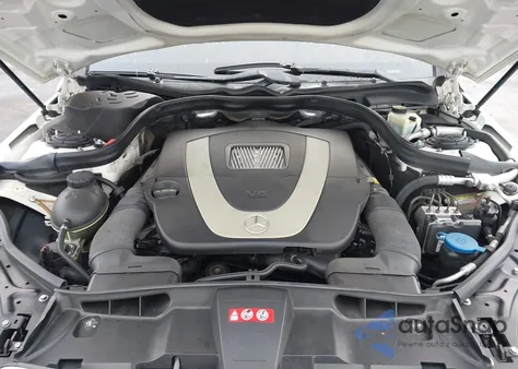 2011 Mercedes-Benz E 350 4Matic z USA, uszkodzony, nr VIN WDDHF8HB3BA374580